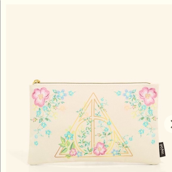⬇️ price drop ⬇️Loungefly Harry Potter Deathly Hallows Gold Floral Makeup Bag - Picture 5 of 10
